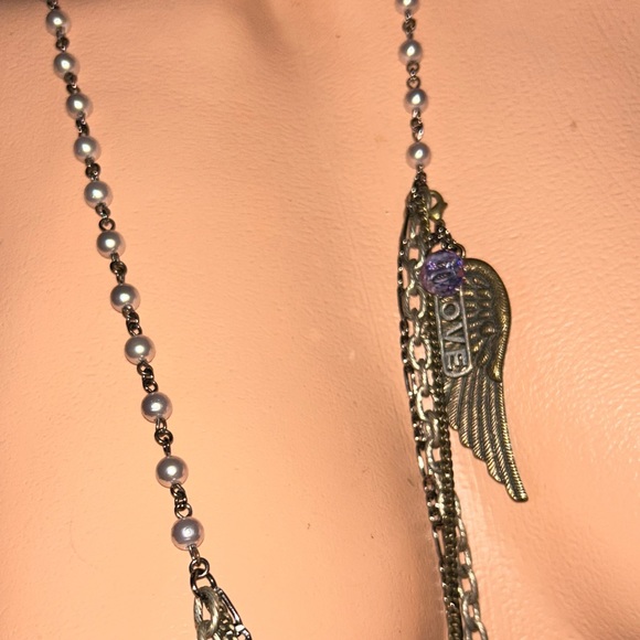 FLY with ME” Betsey Johnson feather wing necklace charm crystal rhinestone N90